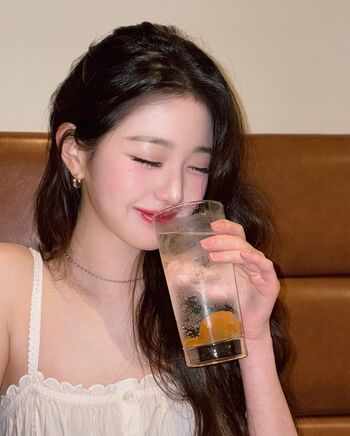 Jang Won-young