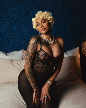 Jania Meshell