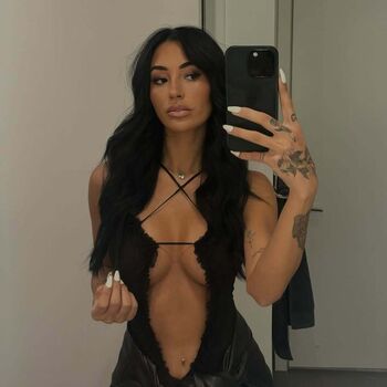 Jasmine Sklavanitis