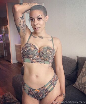 jeaniiemarie