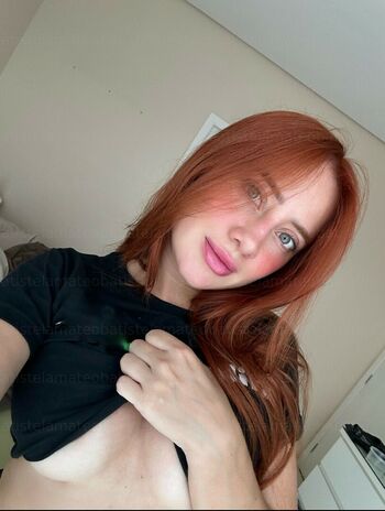 Jennefer Karoline
