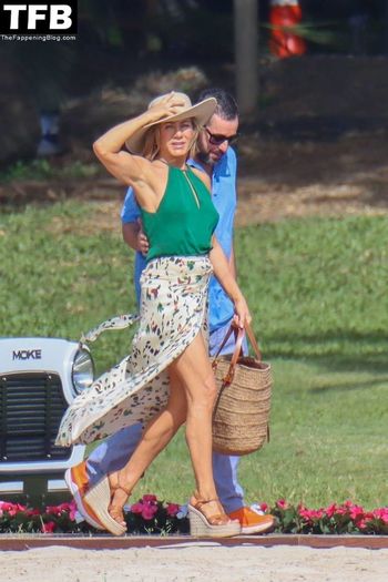 Jennifer Aniston