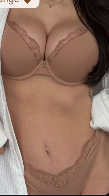 Jennifer Saro