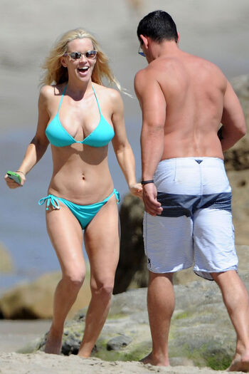 Jenny McCarthy