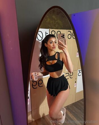 jennycutiee