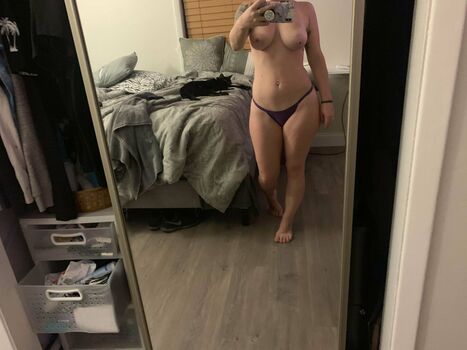 Jessica Lee