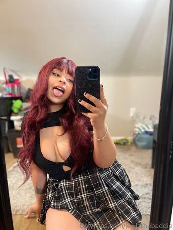 jewlzthebaddie