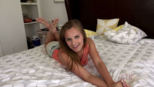 Jillian Janson