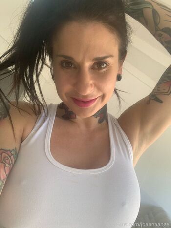 Joanna Angel