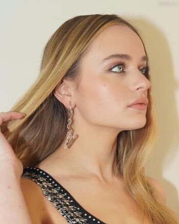 Joey King
