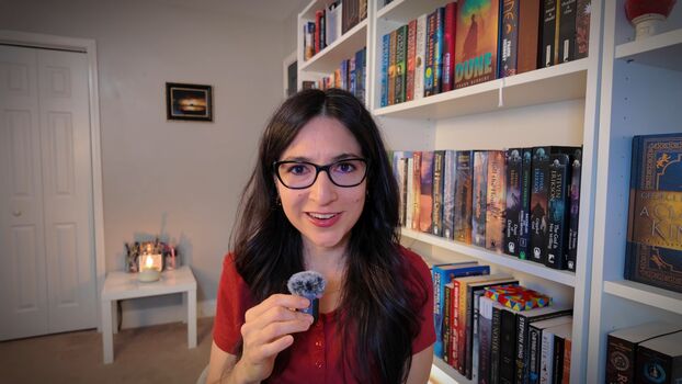 Johanna Reads
