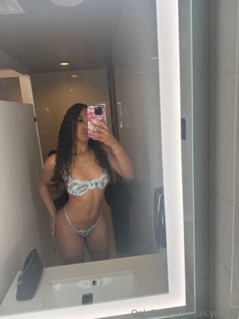 juicynolaa