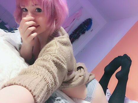 Julez Notyourwaifu_6