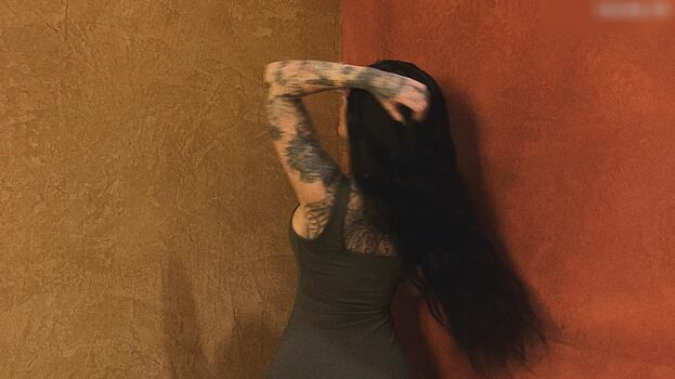 Julia Bond
