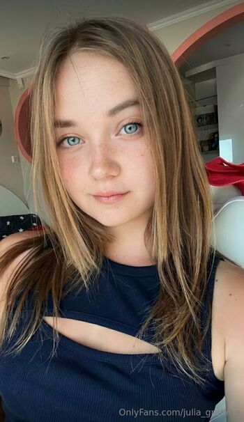julia_graffree