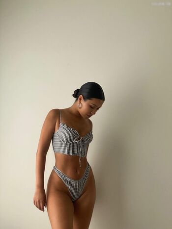 Julia Kelly