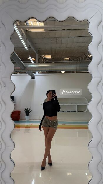 Julia Kelly
