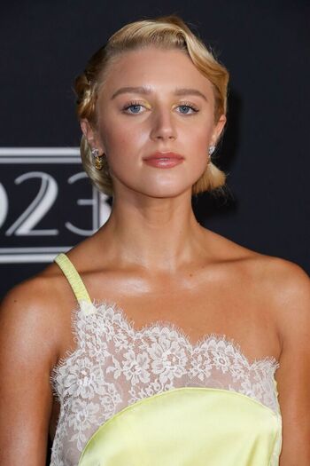 Julia Schlaepfer