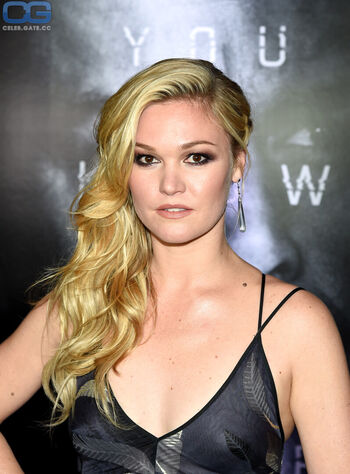 Julia Stiles