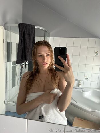 juliaa420free