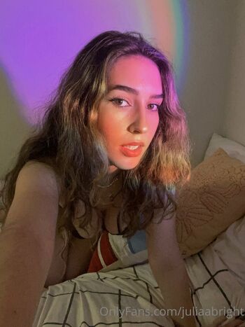 juliaabright