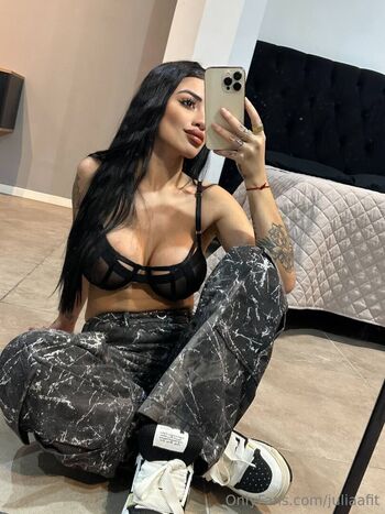 juliaafit
