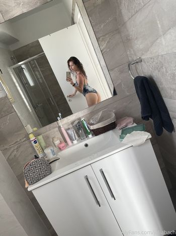 juliabach_offi