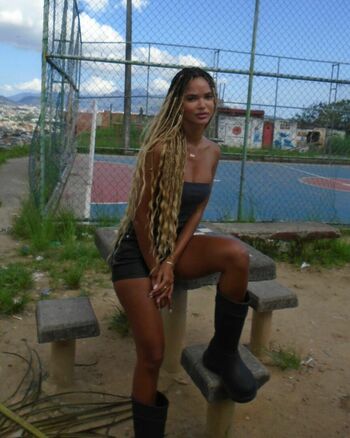 Juliana Nalu