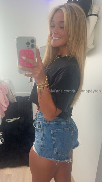 juliannapeyton