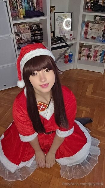 julyett4