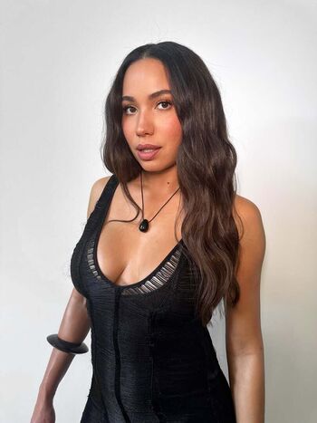 Jurnee Smollett