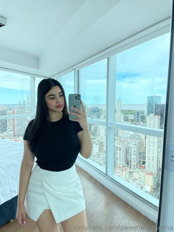 just.lauren