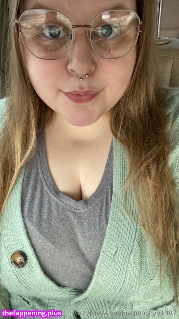 justpeachyy1997