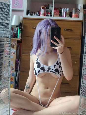 Kaiju_rose