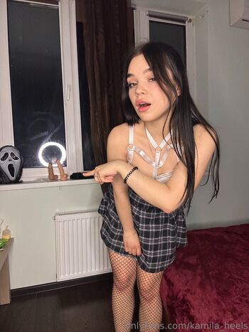 kamila_heels