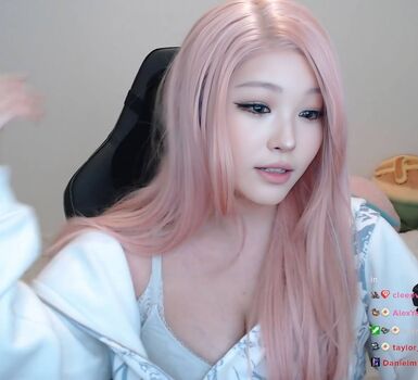 Kang Hee Yoon