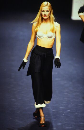 Karen Mulder