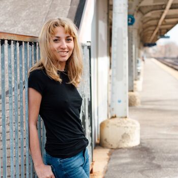 Kat Abughazaleh