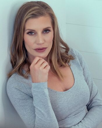 Katee Sackhoff