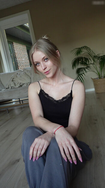 Katrine ASMR