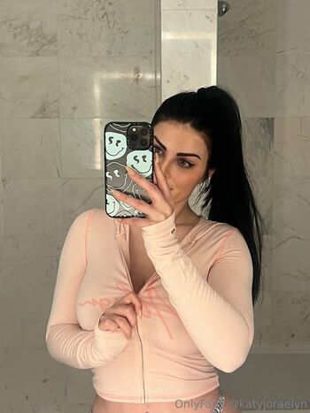 katyjoraelyn
