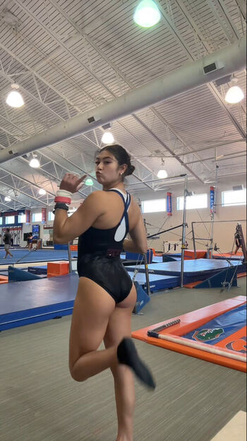Kayla DiCello
