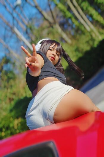 Kayuu Tentxcle