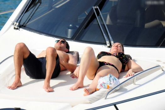 Kelly Brook