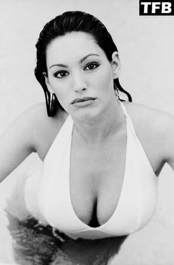 Kelly Brook
