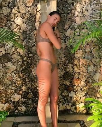 Kelly Gale