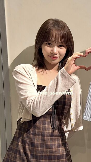 Kim Chaewon
