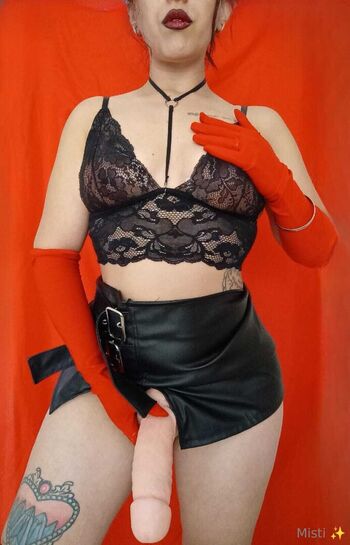kinky_misti
