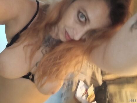 kinkykatessa
