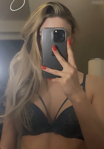Kira Karambole